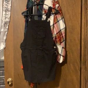 Overall skirt